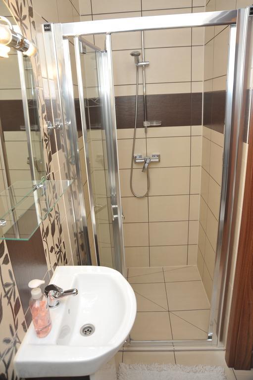 Oaza Hotel Turawa Bagian luar foto